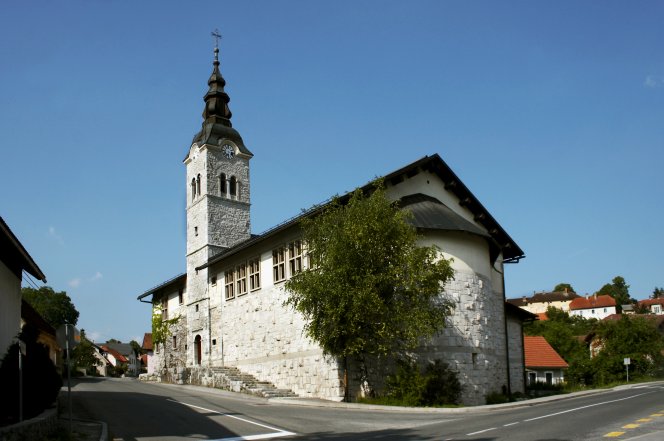 Maša na praznik Srca Jezusovega in dan celodnevnega češčenja Najsvetejšega na Rakeku